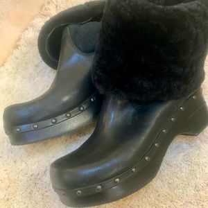 Frye Shearling Clog boots